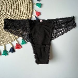 Victoria's Secret Stretch Cotton Thong Panty Black Medium NEW